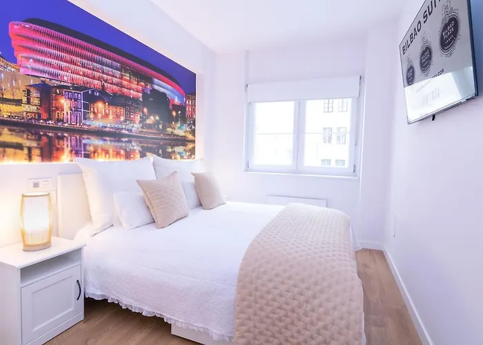 Henao Park De Suites, En Pleno Centro Con Garaje Directo