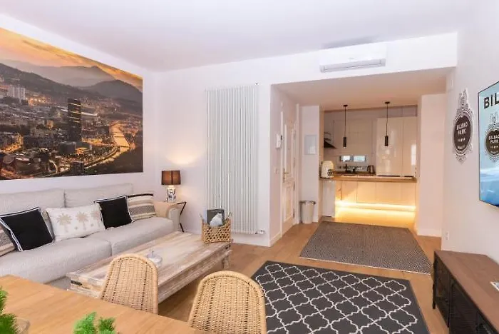 Henao Park De Suites, En Pleno Centro Con Garaje Directo Apartamento Bilbao